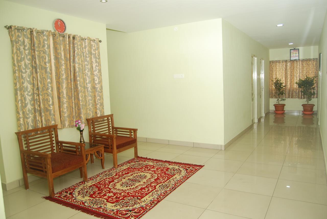 Hôtel Chakraa Residency à Ramanathapuram Extérieur photo